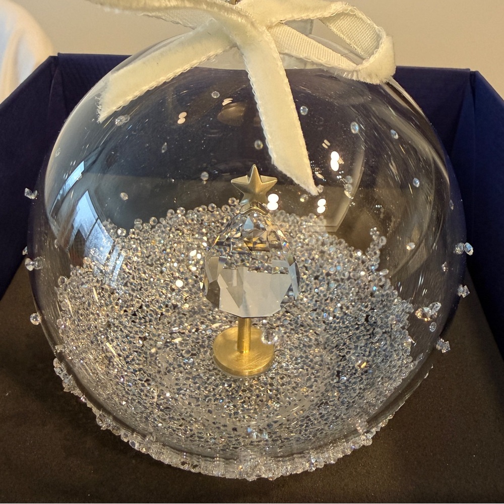 Swarovski Annual Edition Ball Ornament 2021
